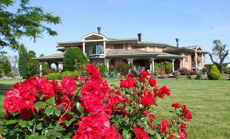 Villa Giusy B&B Τσεζένα Εξωτερικό φωτογραφία